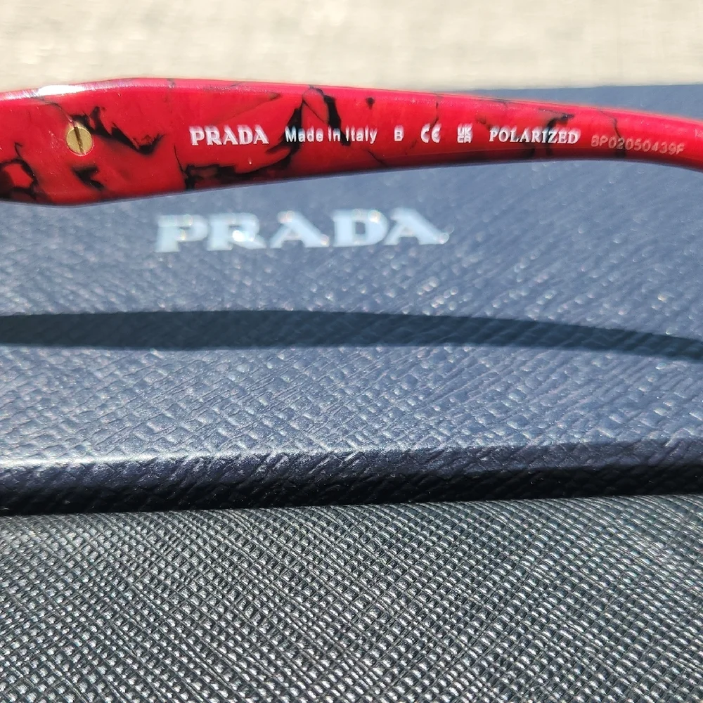 Prada Red Sunglasses - Picture 3 of 15